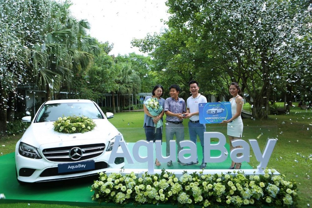 Khách Hàn Quốc trúng xe Mercedes khi mua căn hộ Aqua Bay - Ecopark